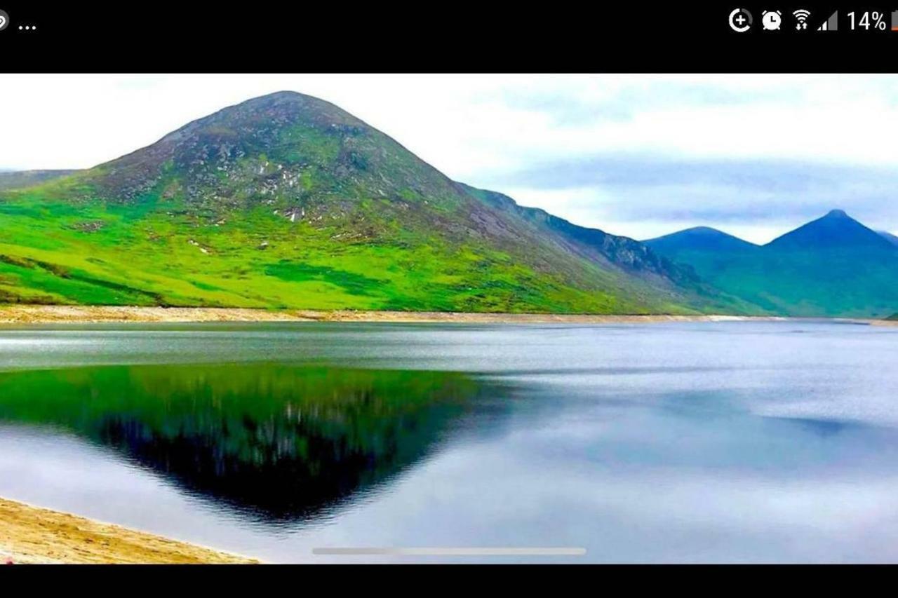 Moneydarragh Cottage With Uninterrupted Mountain And Sea Views- Hot Tub Available For Hire Annalong Buitenkant foto